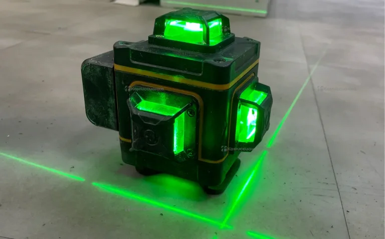 Лазерный уровень 4D GROSAM