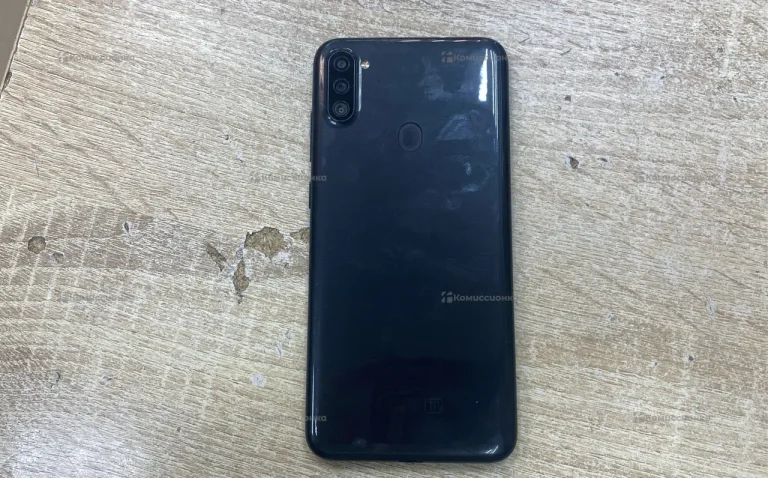 Samsung Galaxy A11 3/32 ГБ
