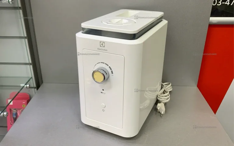Увлажнитель воздуха Electrolux EHU-1010