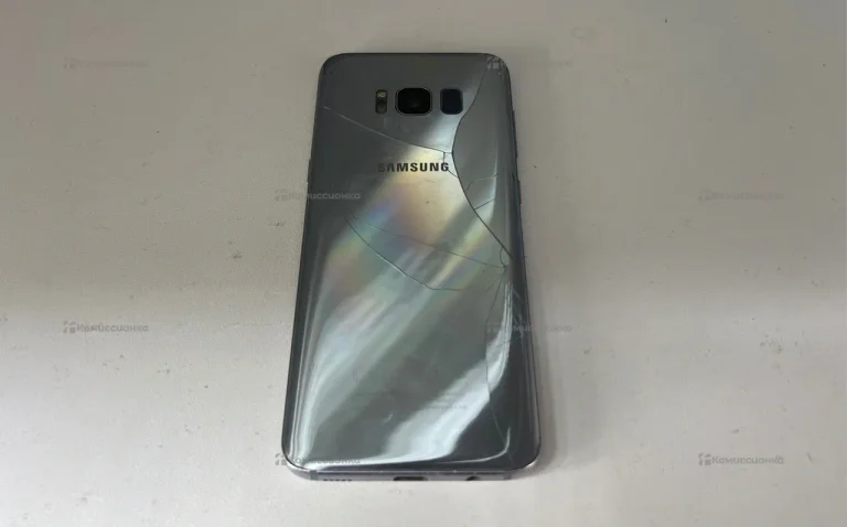 Samsung Galaxy S8 4/64 ГБ
