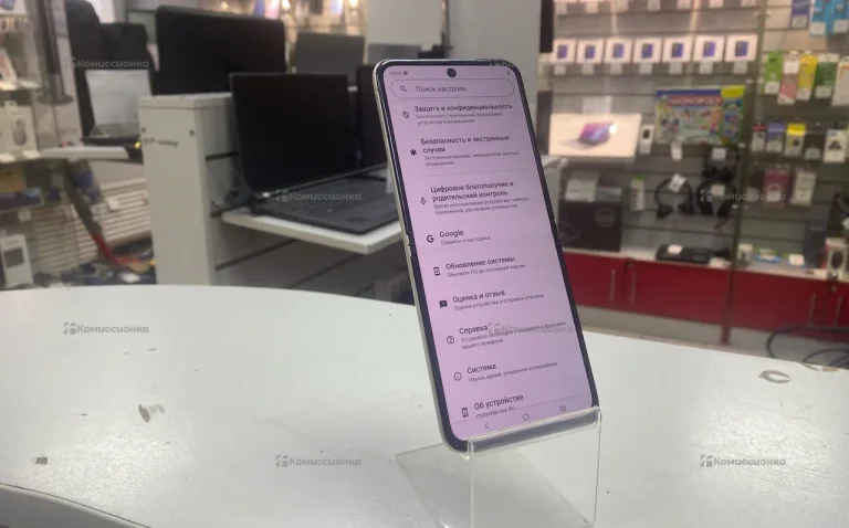 Motorola Razr 40 12/256 ГБ