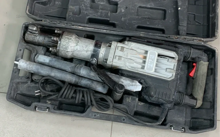 Отбойный молоток P.I.T. GSH65-C3