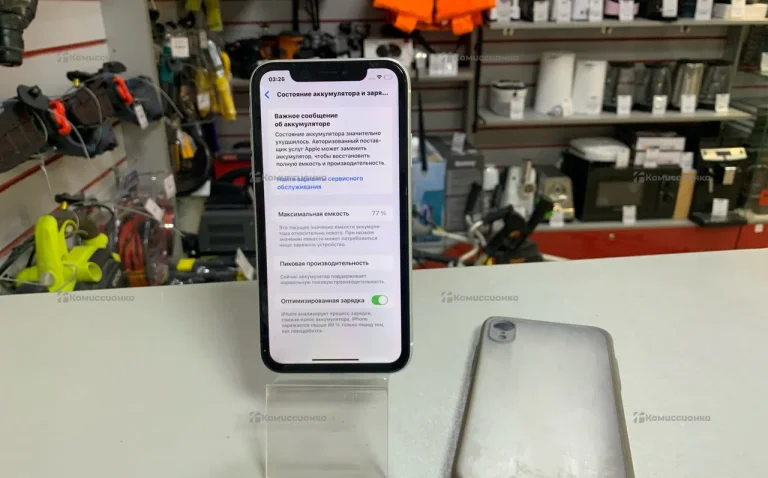 Apple iPhone XR 4/128 ГБ