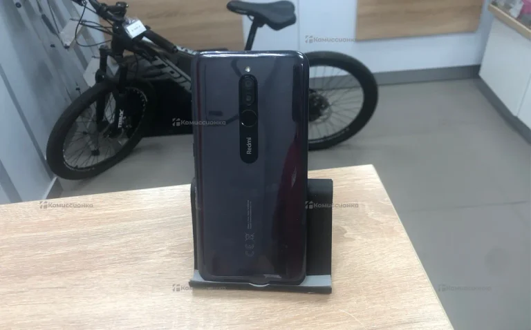 Xiaomi Redmi 8 4/64 ГБ