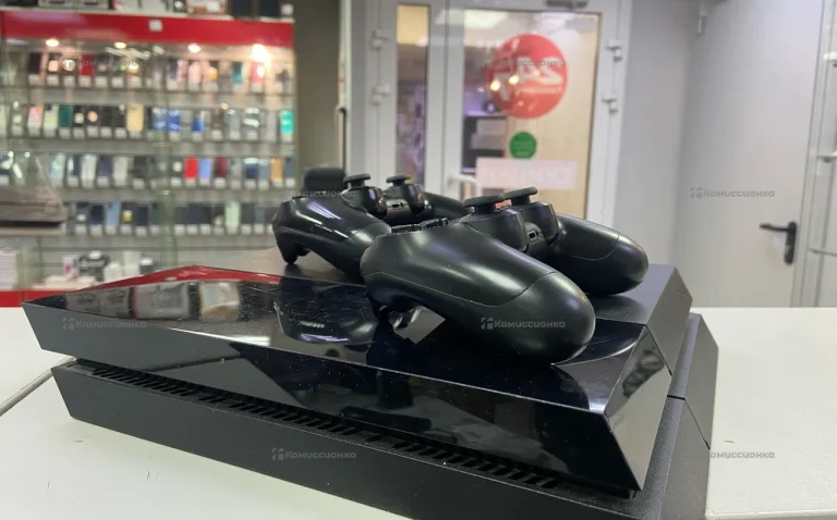 Приставка Sony PlayStation 4 Fat 500GBbb