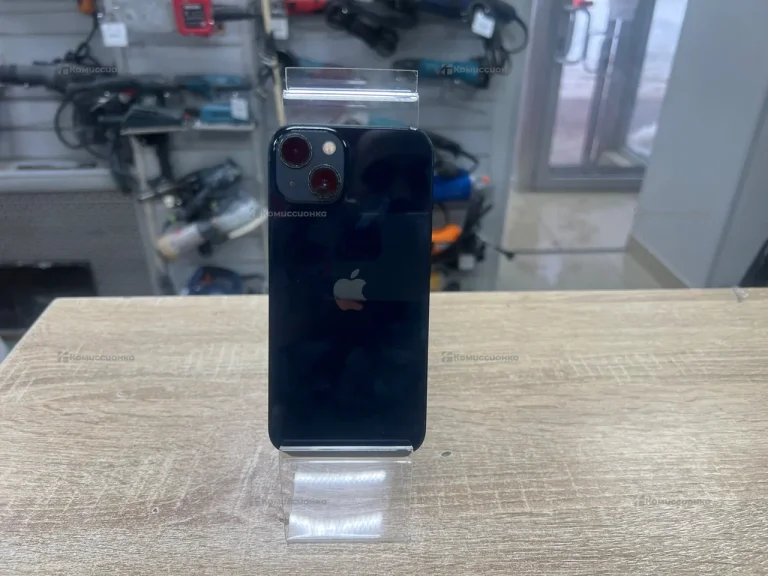 Apple iPhone 13 4/256 ГБ