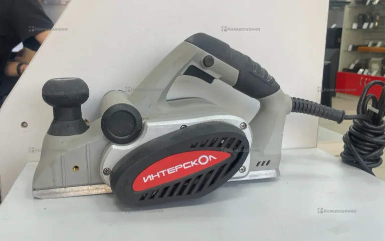 Электрорубанок Интерскол Р-102/1100ЭМ