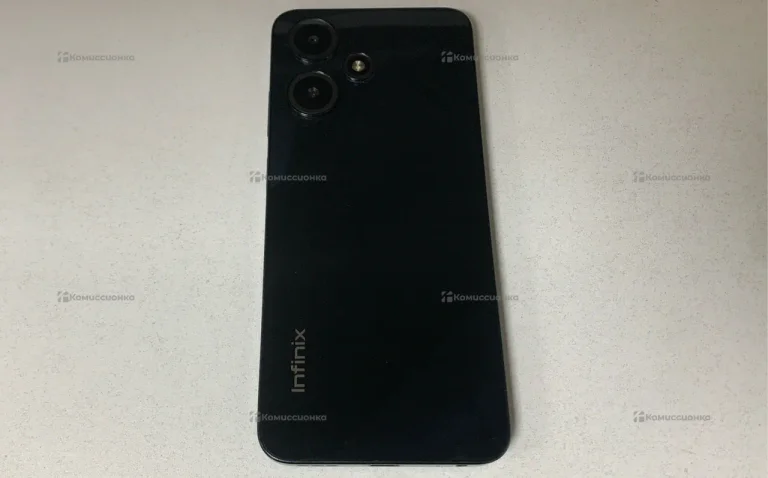 Infinix Hot 30 Play 8/128 ГБ