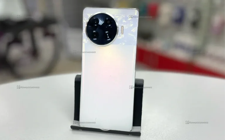 Tecno Spark 20 Pro + 8/256