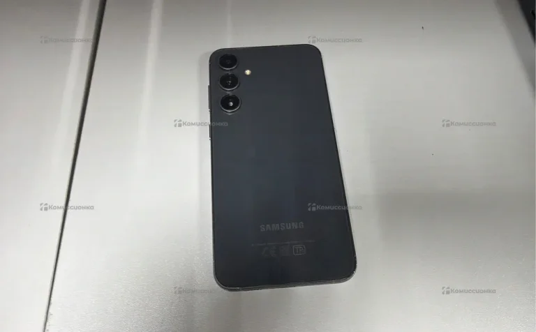 Samsung Galaxy S23 FE 8/128 ГБ