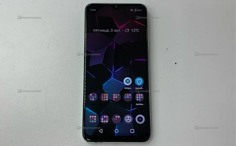 Realme c35