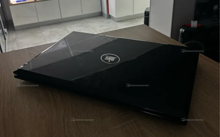 Ноутбук DNS w270huq