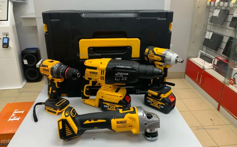 Набор Dewalt реп 4/1 Перф.шур.гайк.ушм