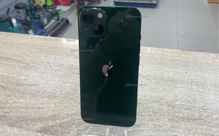Apple iPhone 13 4/128 ГБ