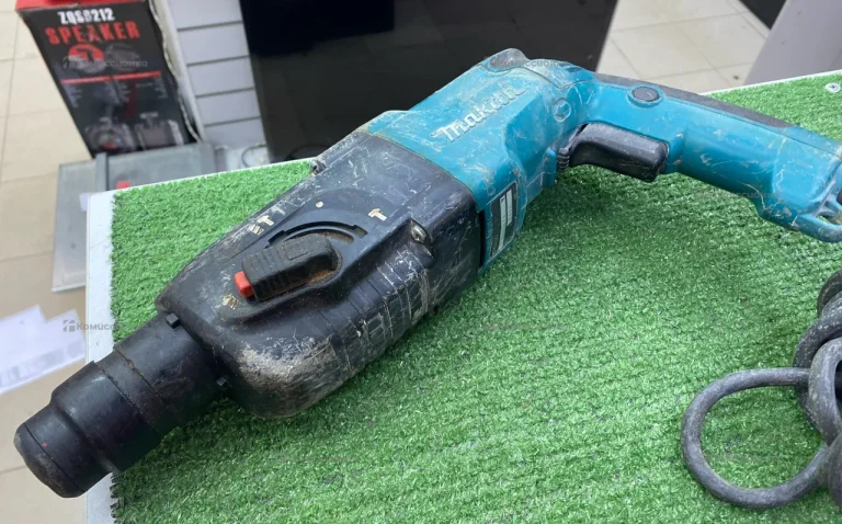 Перфоратор makita HR2450