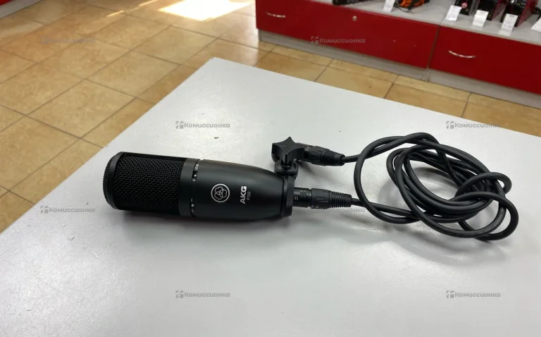 Микрофон AKG P120