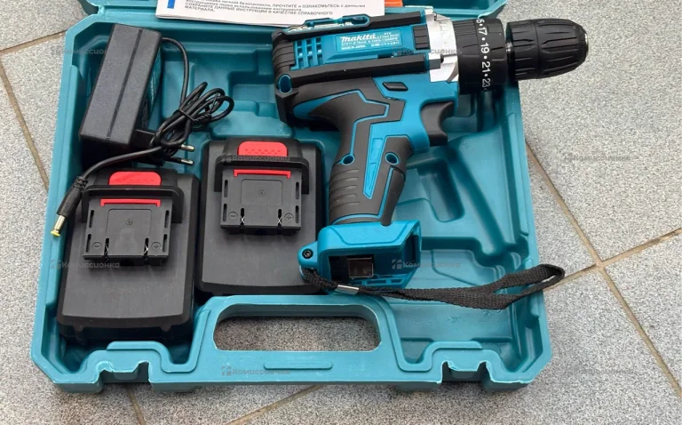 Шуруповерт Makita реплика