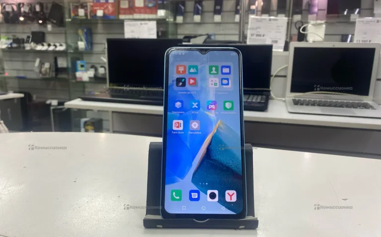 Infinix Hot 30i 4/64 ГБ