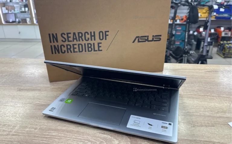 Ноутбук  ASUS Vivobook V4200J