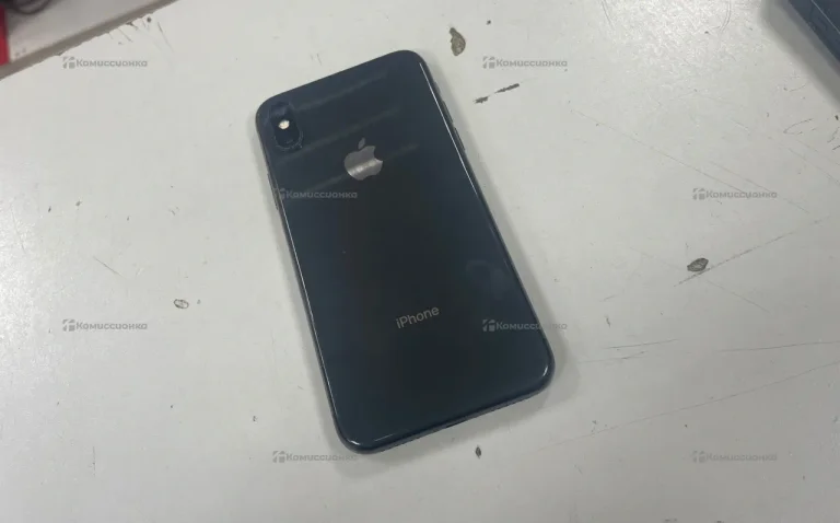 Apple iPhone X 3/64 ГБ