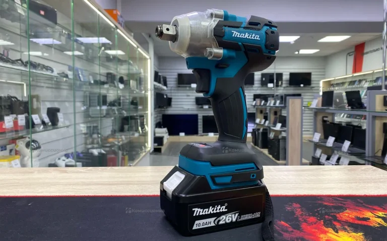 гайковерт Makita