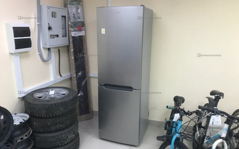 Холодильник Candy CCRN6180s