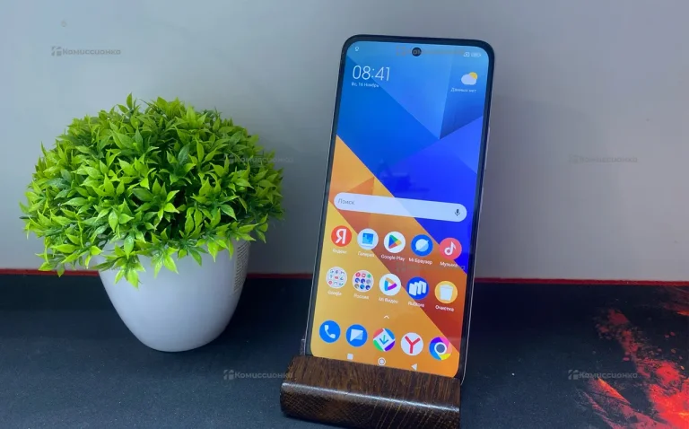 Xiaomi Poco M6 6/128 ГБ