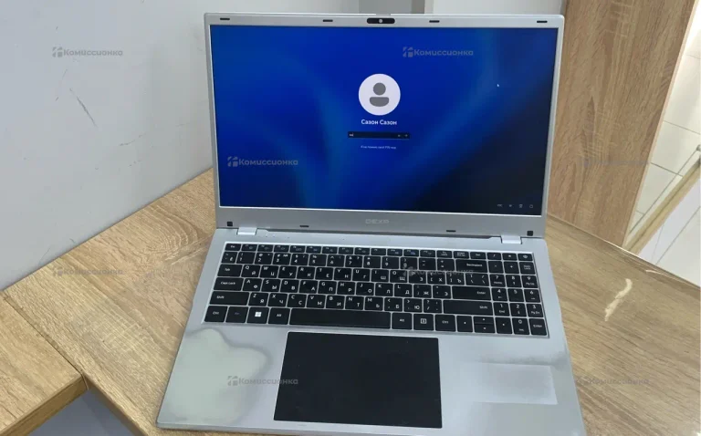 Ноутбук  DEXP C15-ICW300
