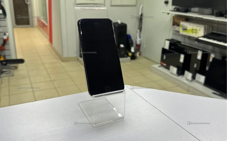 Apple iPhone 8 2/64 ГБ