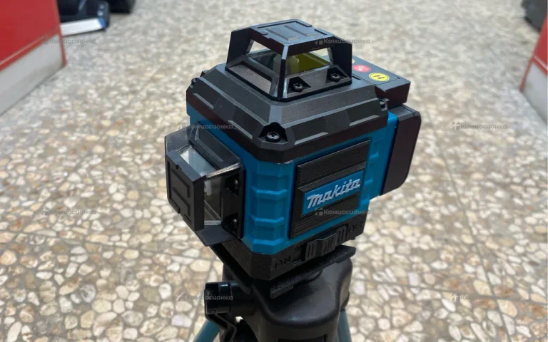 Лазерный уровень makita реплика