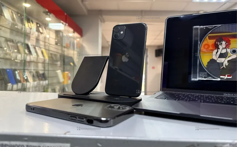 Apple iPhone 11 4/64 ГБ