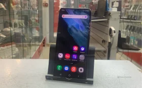Samsung Galaxy S21 5G 8/256 ГБ