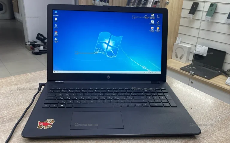 Ноутбук HP 16-BW647UR
