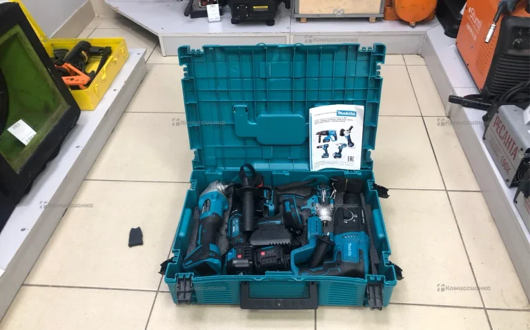 Набор акб. инструмента Makita 4в1