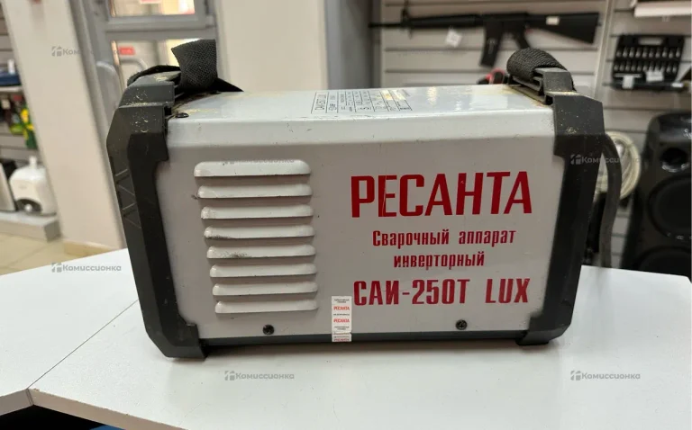 Сварочный аппарат инверторного типа РЕСАНТА САИ-25