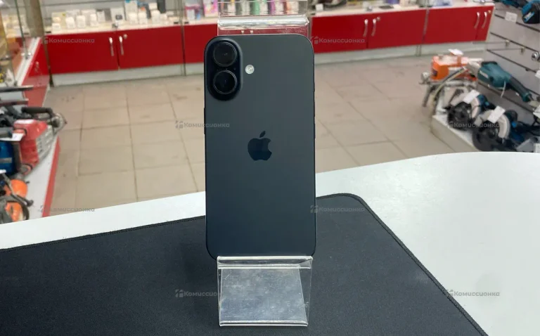 Apple iPhone 16 8/128 ГБ