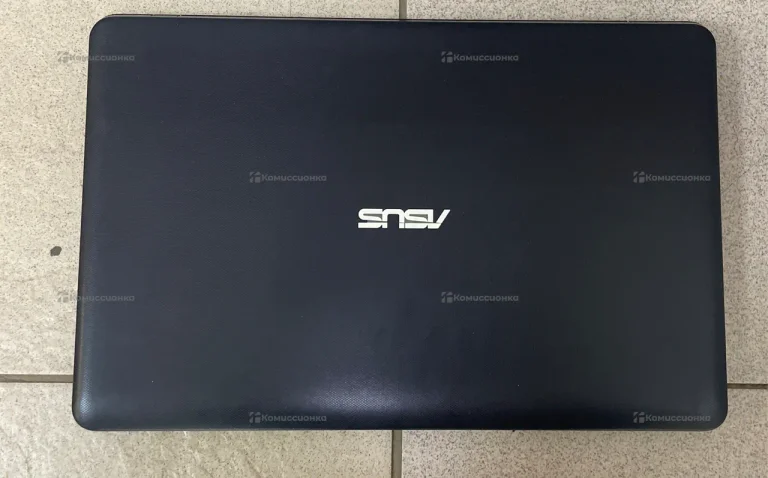 Ноутбук  ASUs r752m