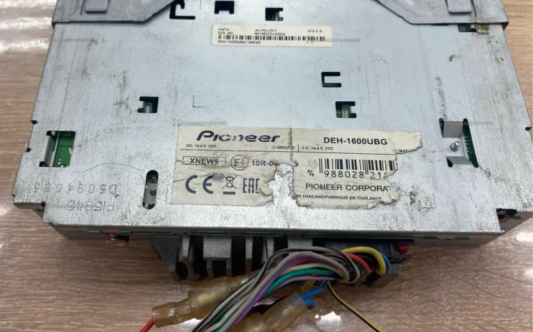 Автомагнитола  pioneer deh-1600ubg