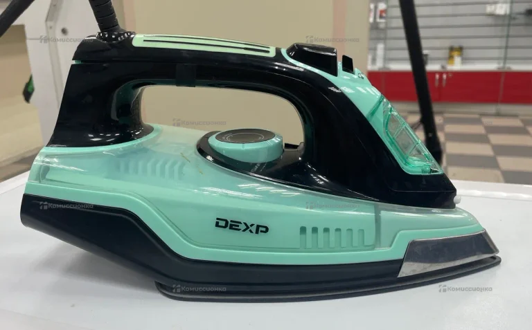 Утюг Dexp CE2400KF