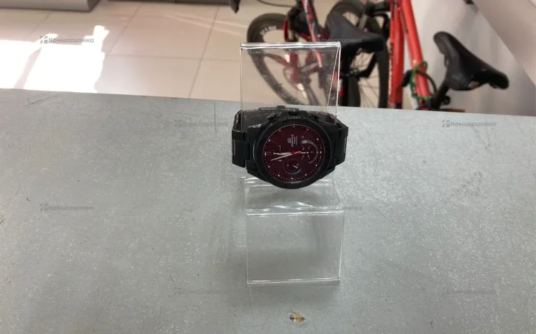Часы Casio EFR S567