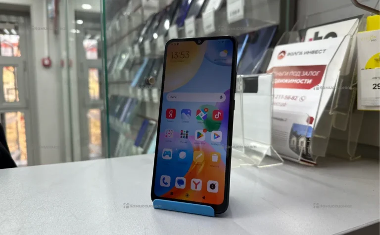 Tecno Spark 10C 4/64 ГБ