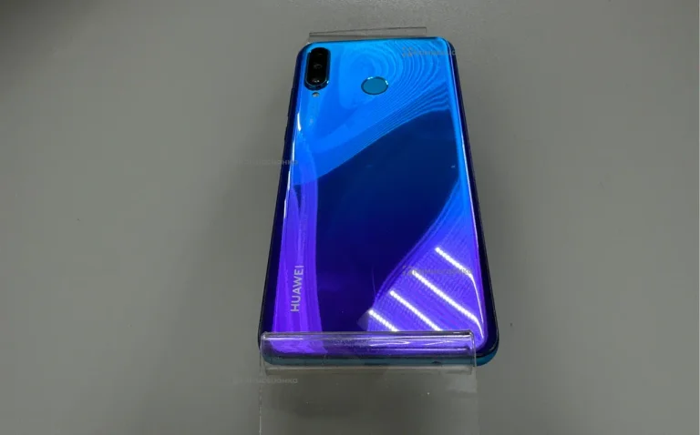 Huawei P30 lite 4/128 ГБ