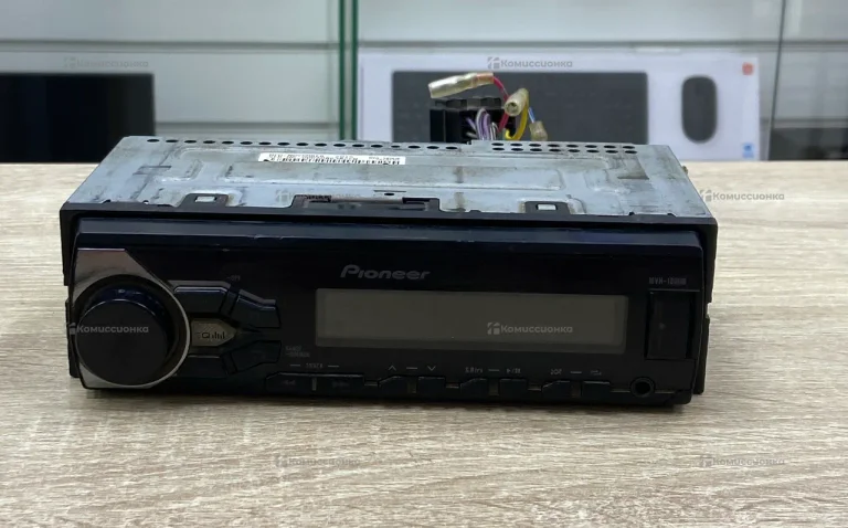Автомагнитола  pioneer mvh-180