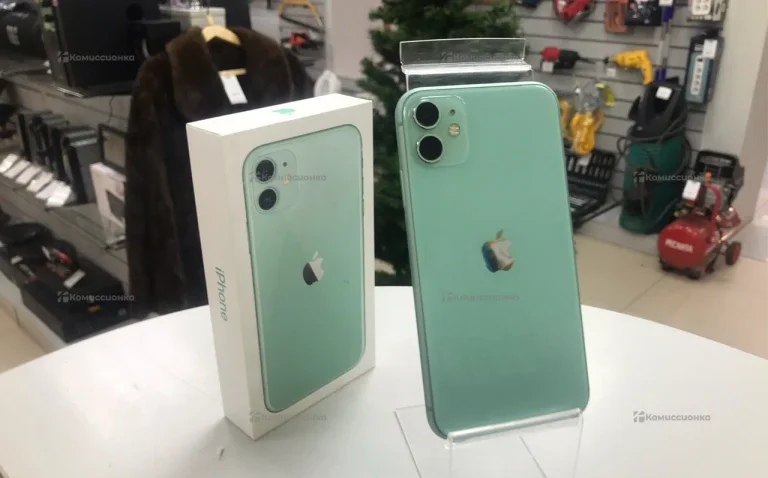 Apple iPhone 11 4/64 ГБ