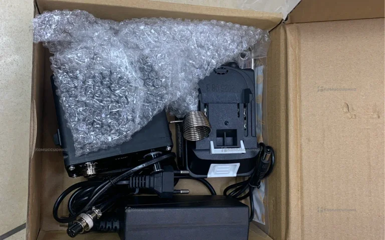 Паяльник аккумуляторный Makita SRG21
