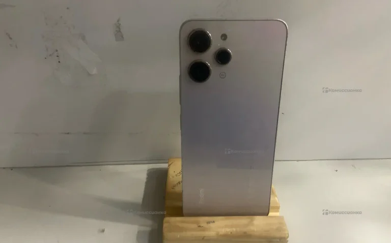 Xiaomi Redmi 12 8/128 ГБ