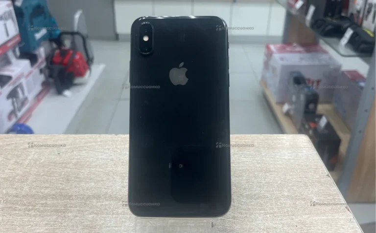Apple iPhone X 3/256 ГБ