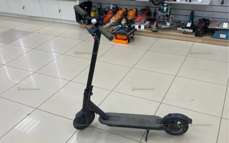 щшЭлектросамокат Xiaomi m365