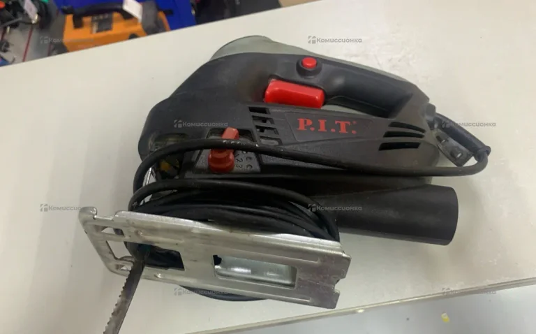 электролобзик P.I.T PST70-C1