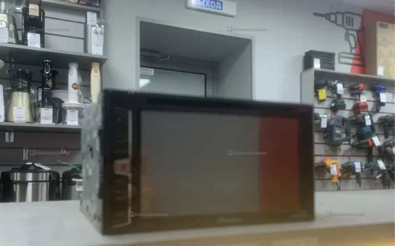 Автомагнитола  pioneer avh-x1800dvd